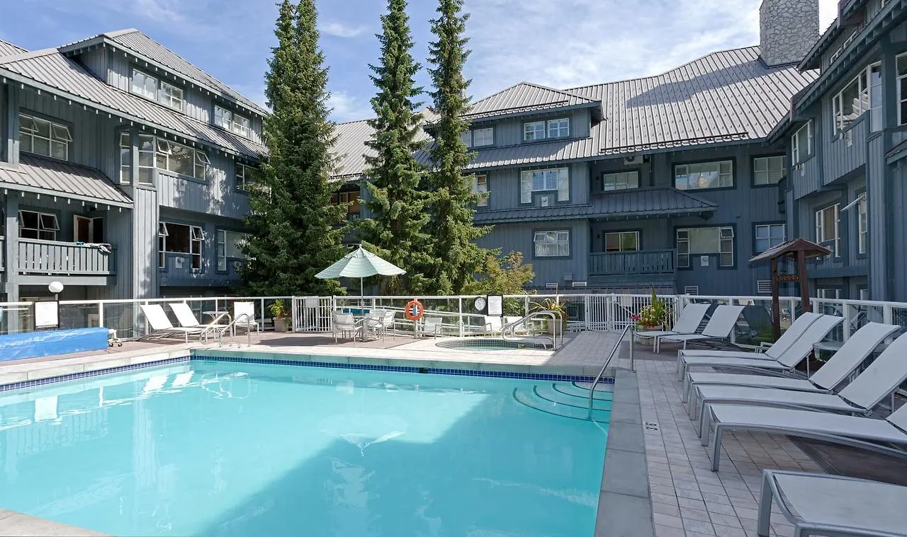 Glacier Lodge Resort Whistler 0*,