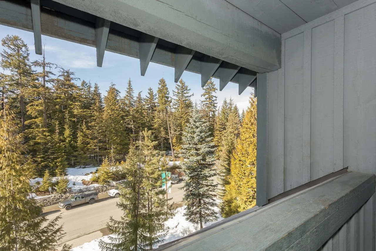 Glacier Lodge Resort Whistler
