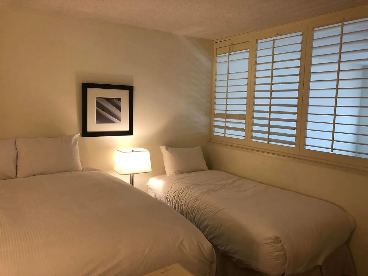 公寓 Glacier Lodge Resort 惠斯勒 加拿大